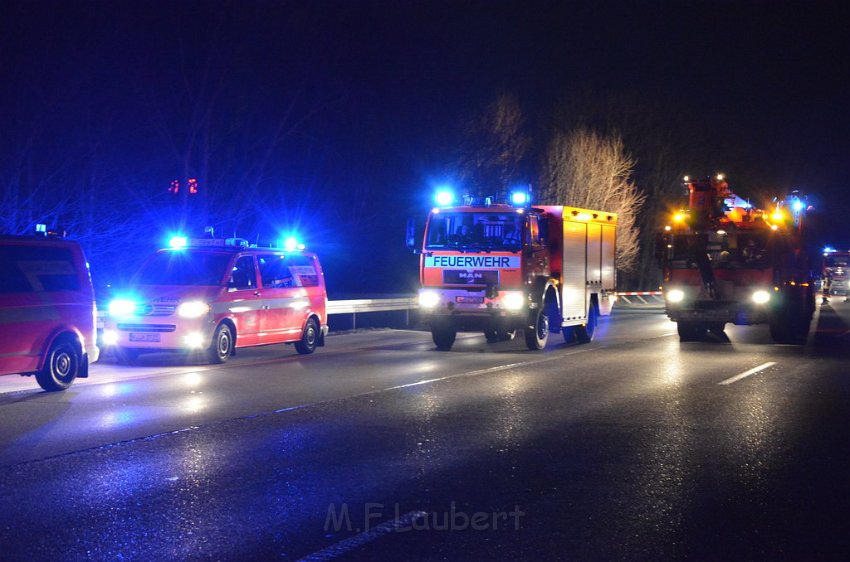 VU A4 Rich Olpe kurz hinter AK Koeln West P017.JPG